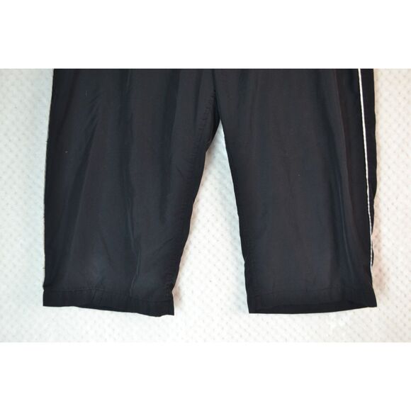 Nike The Athletic Dept Women's Large Black Capri Crop Pants - Picture 3 of 15